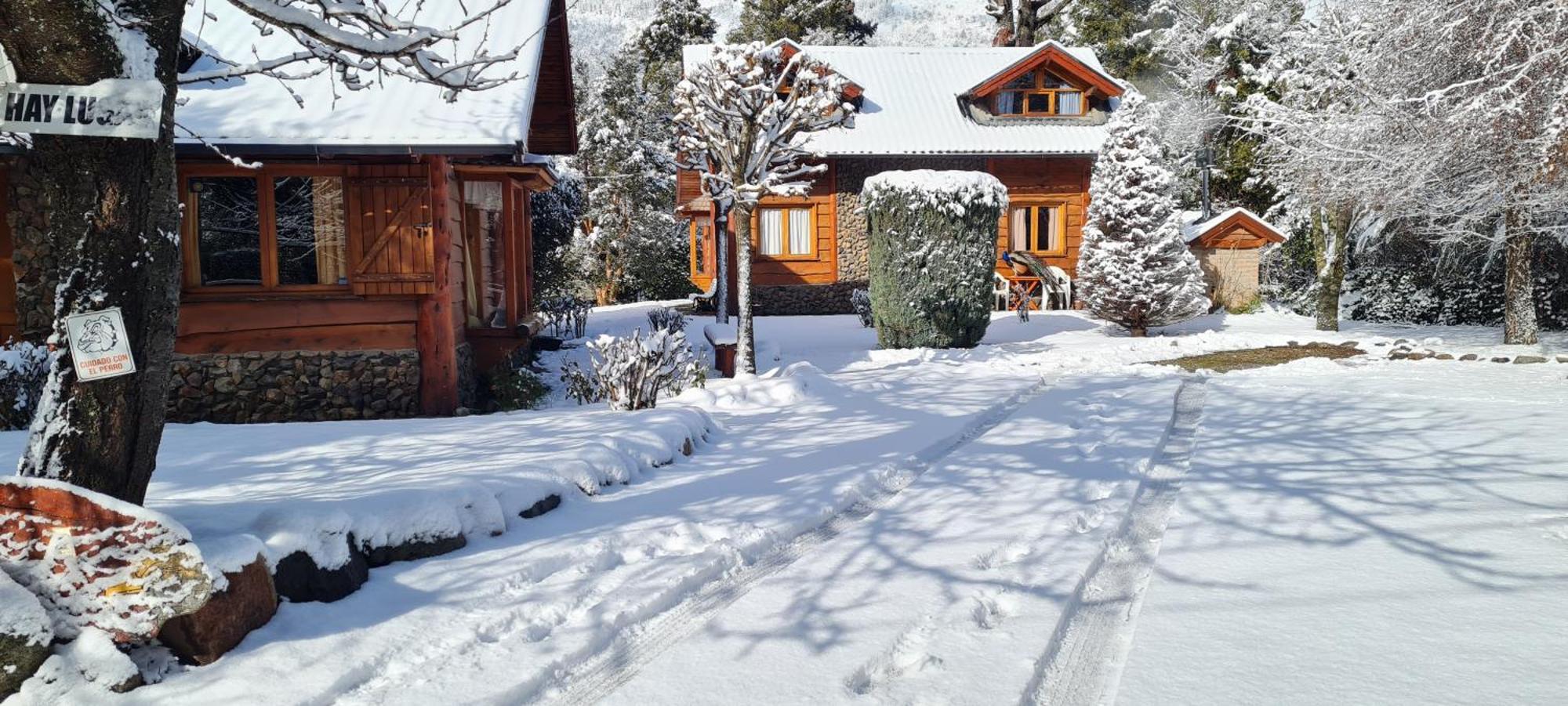 El Aguila Aparthotel San Carlos de Bariloche Exterior foto
